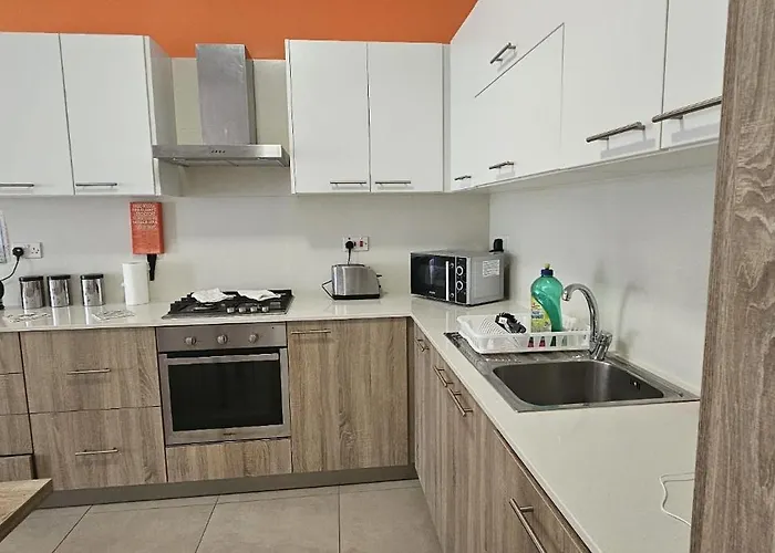 Elegant Near Valletta J2 Gzira